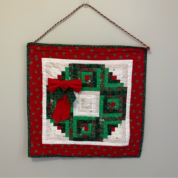 Other - Quilted Wreath Wall Hanging